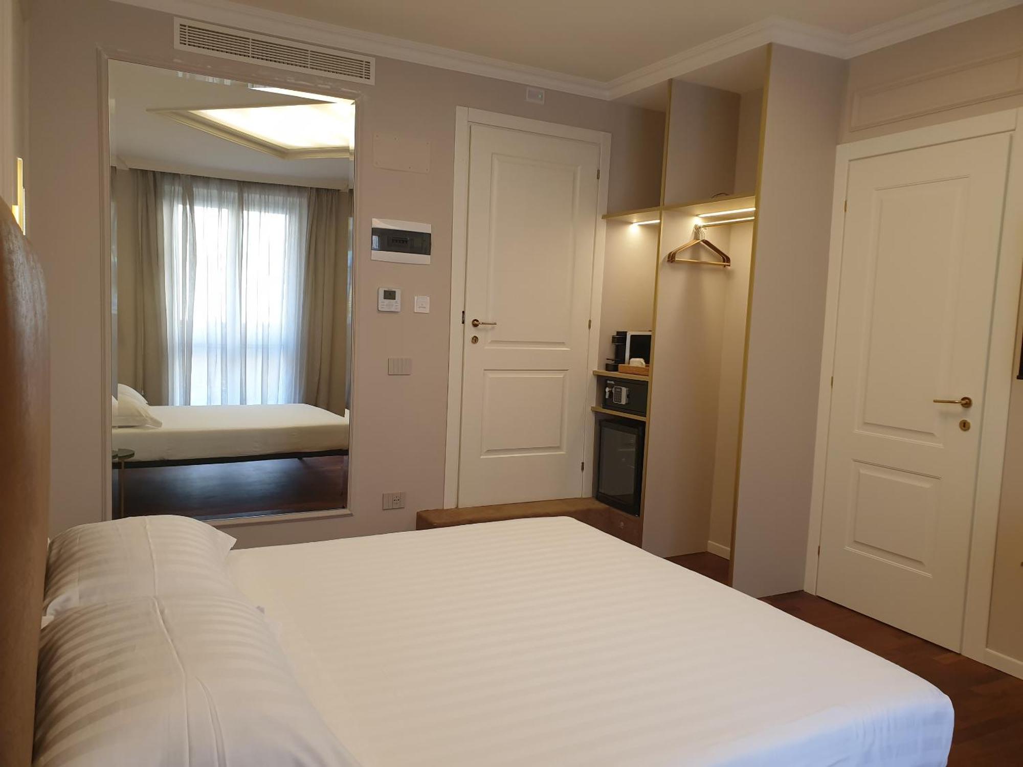 Appian Private Suites Rom Exteriör bild